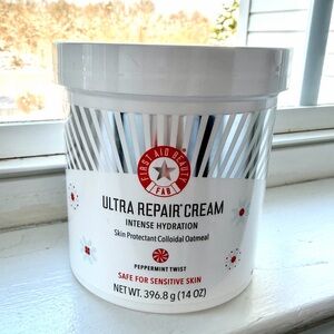 First Aid Beauty Ultra Repair Cream - Sugar Cookie New, Sealed